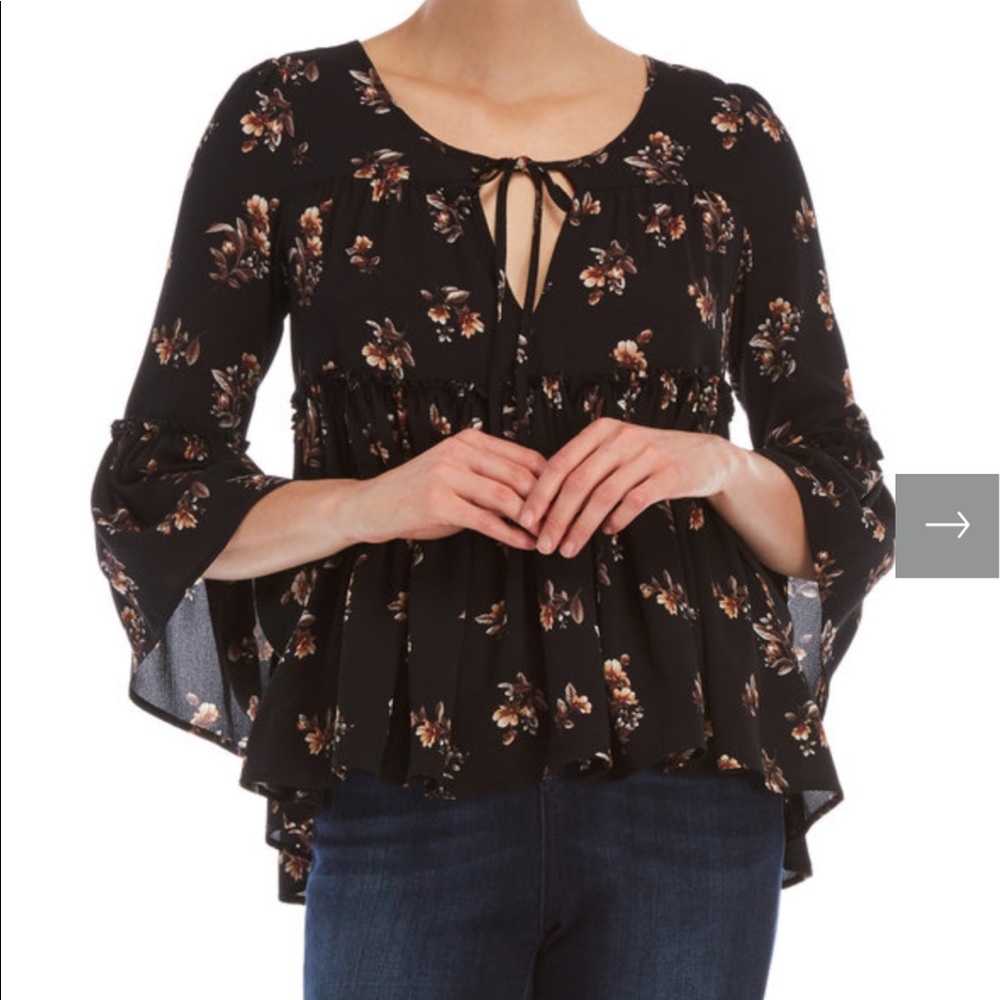 Olivaceous Floral Bell Sleeved Top Small NWOT